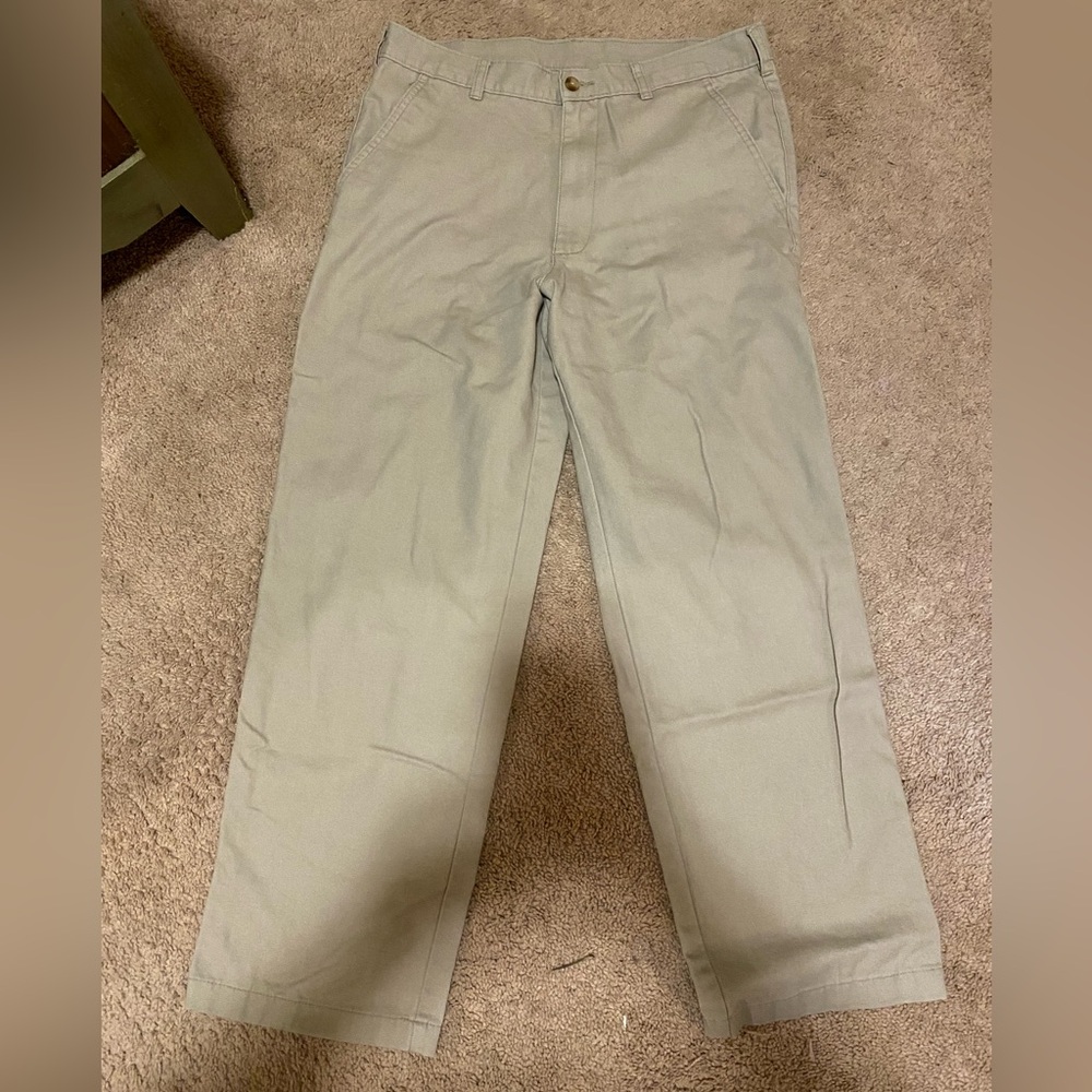 4/$10 item🤑 George 32x30 khaki pants 60% cotton 40% polyester